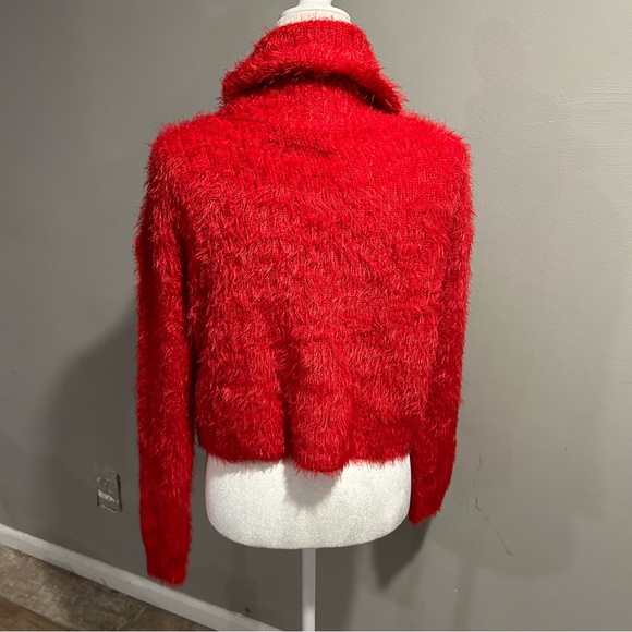 NWT Jack by BB Dakota Bat Your Lashes Red Knit Turtleneck Cropped Sweater Small - Picture 5 of 10